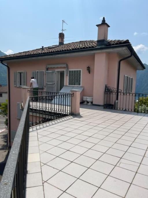 Sunny In Lugano